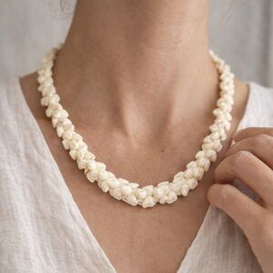 Genuine Shell Necklace Ivory Coastal Beachy Statement Chunky Natural Jewelry